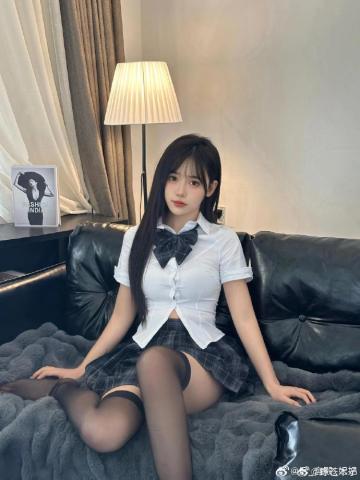 AI魔改大赛聚集地高甜合集